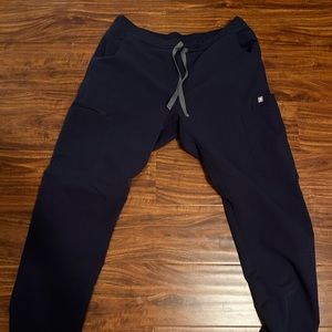 Figs Medium Petite Cargo Straight Leg Scrub Pants Color Navy